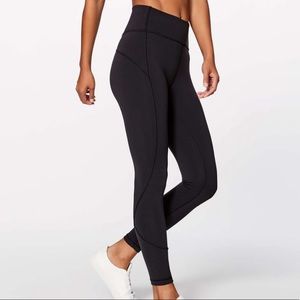 In Movement 7/8 Lululemon Leggings